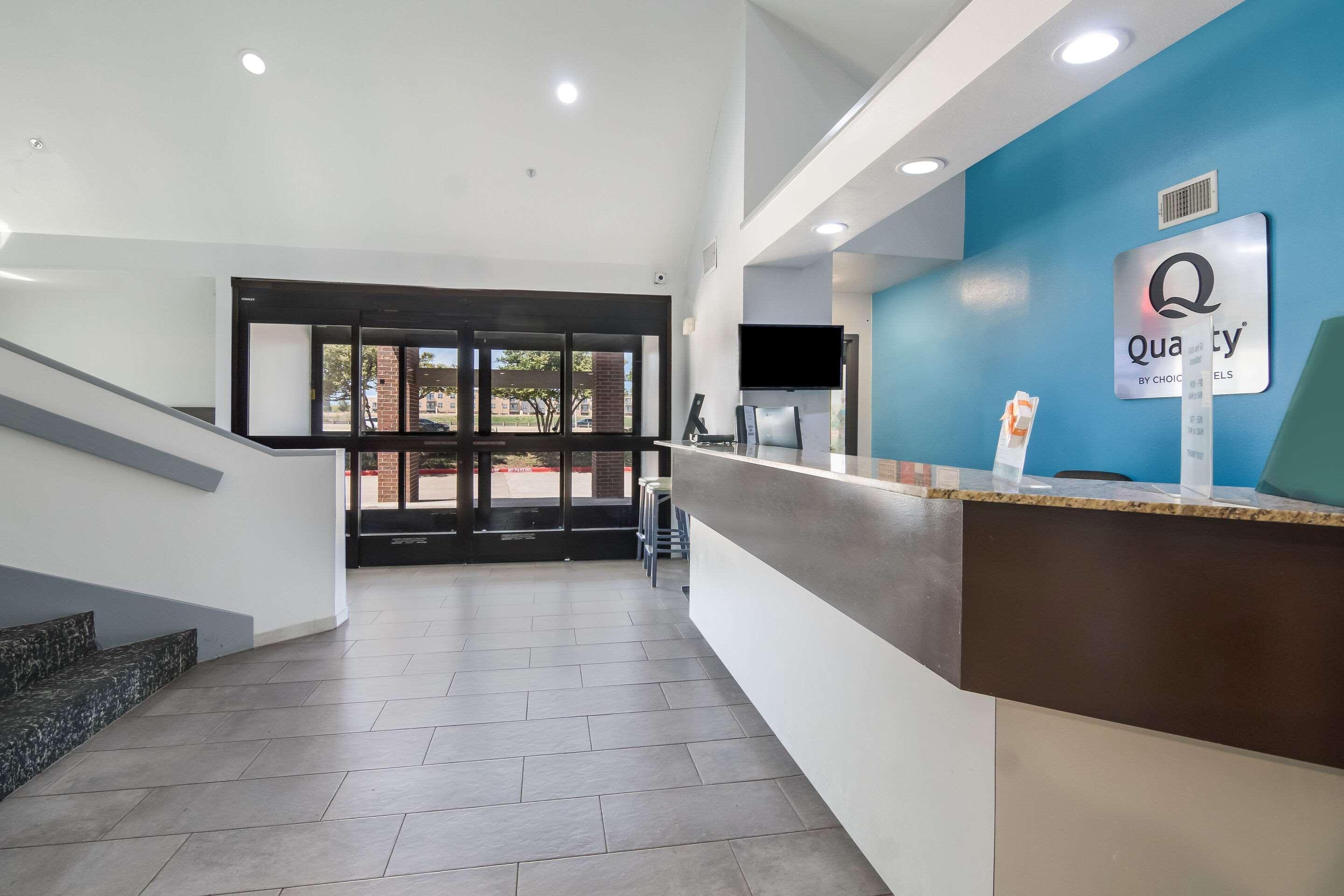 Quality Inn & Suites Richardson-Dallas Buitenkant foto