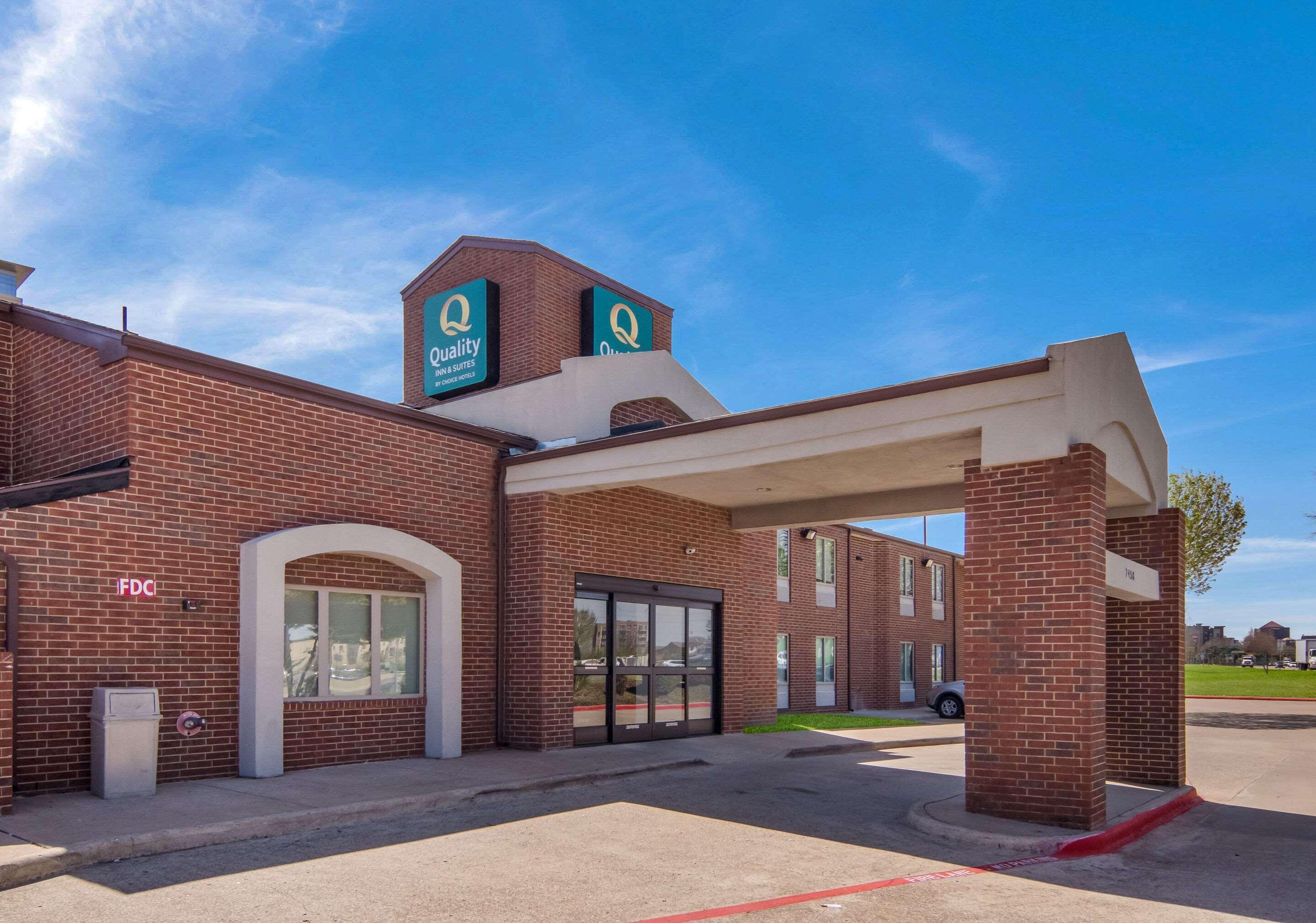Quality Inn & Suites Richardson-Dallas Buitenkant foto