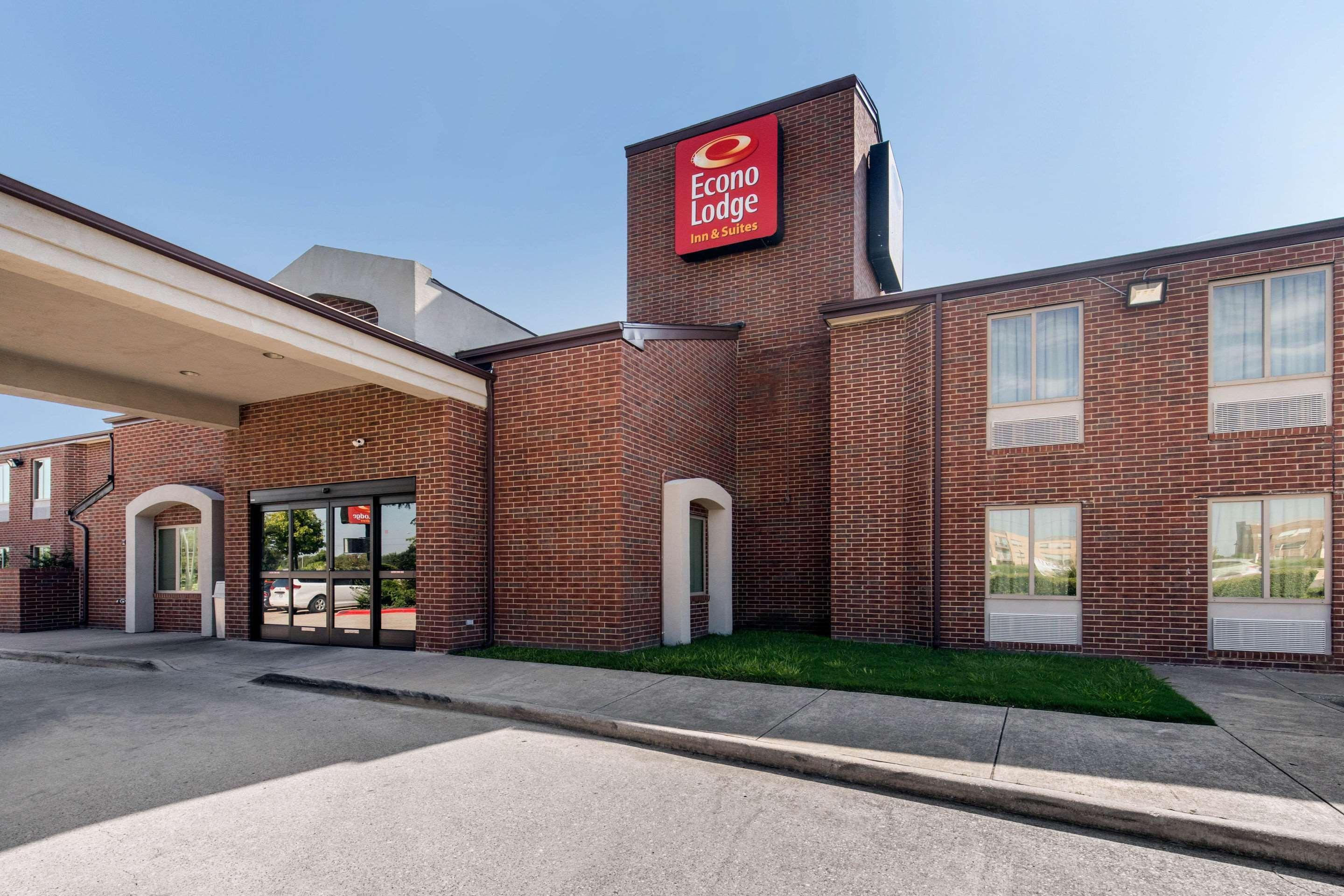 Quality Inn & Suites Richardson-Dallas Buitenkant foto