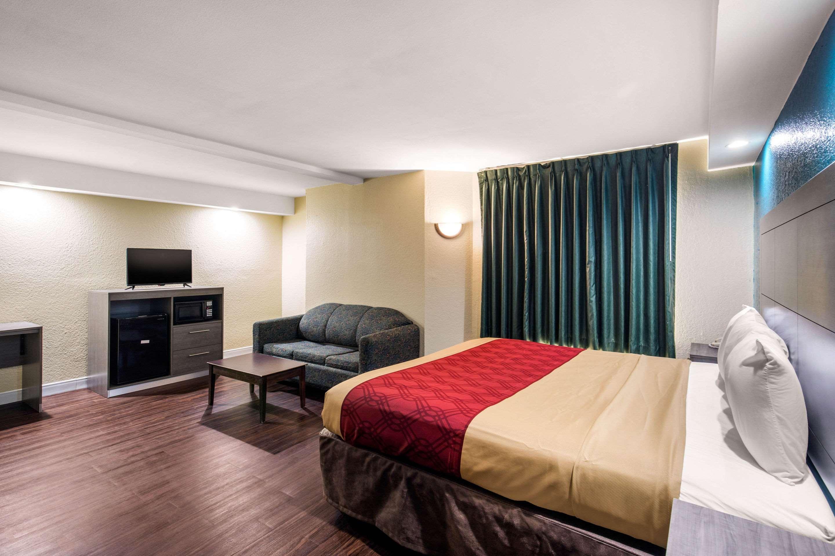Quality Inn & Suites Richardson-Dallas Buitenkant foto