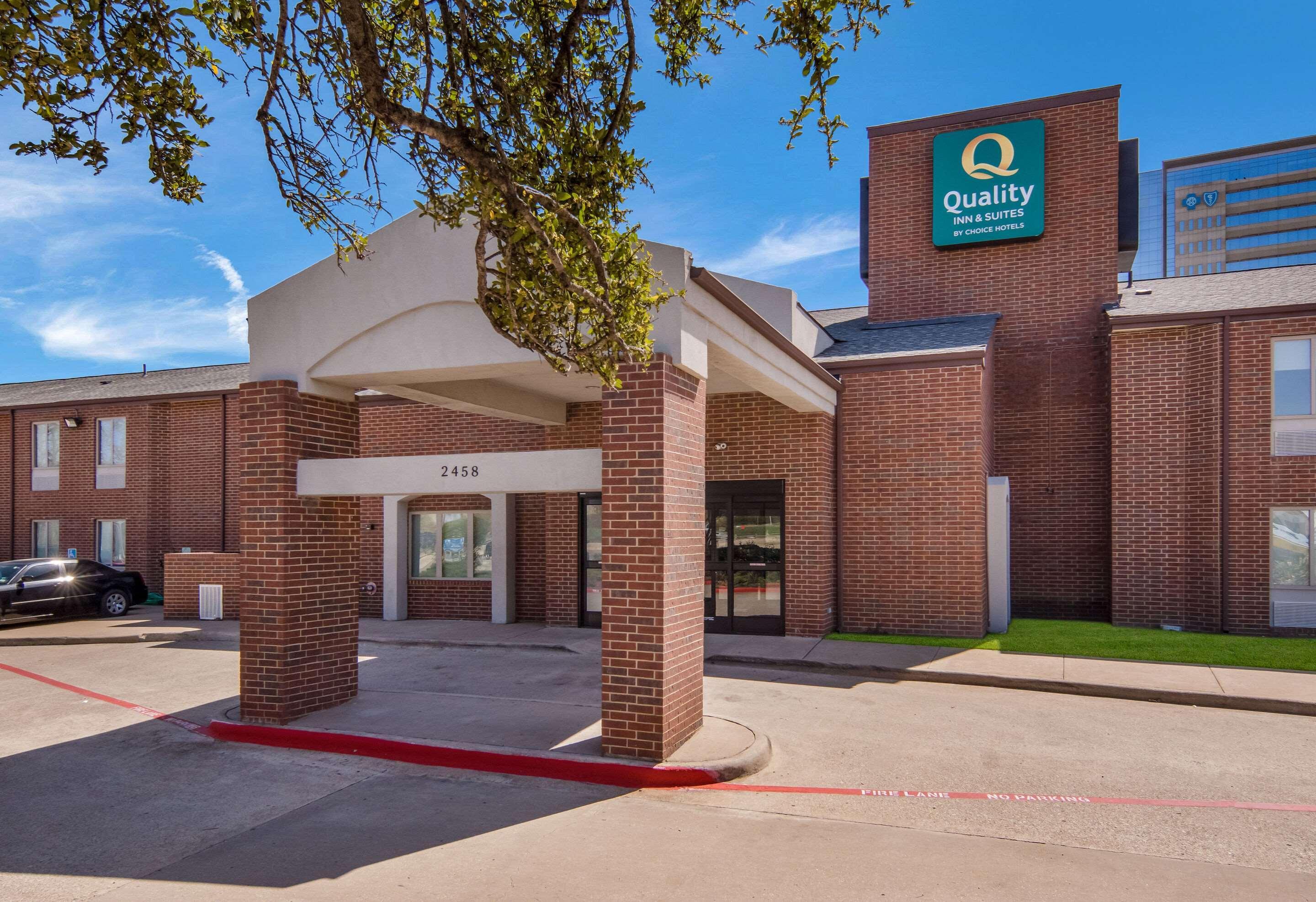 Quality Inn & Suites Richardson-Dallas Buitenkant foto