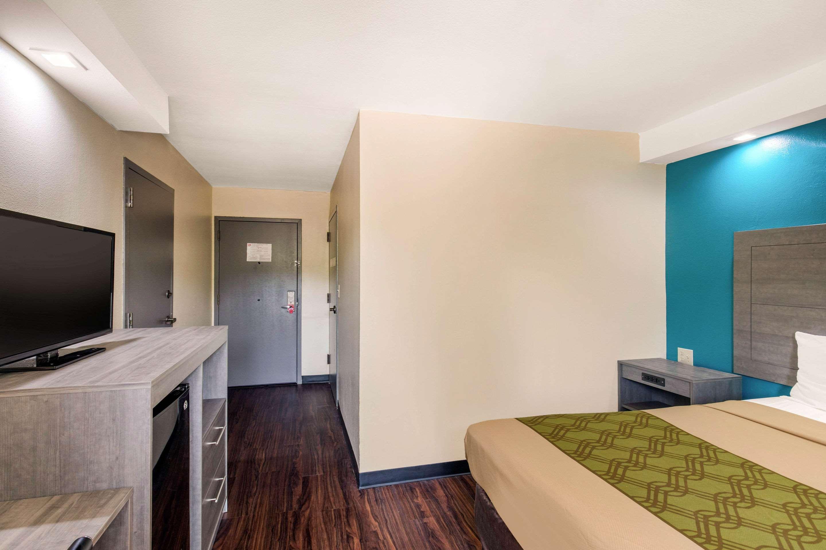 Quality Inn & Suites Richardson-Dallas Buitenkant foto