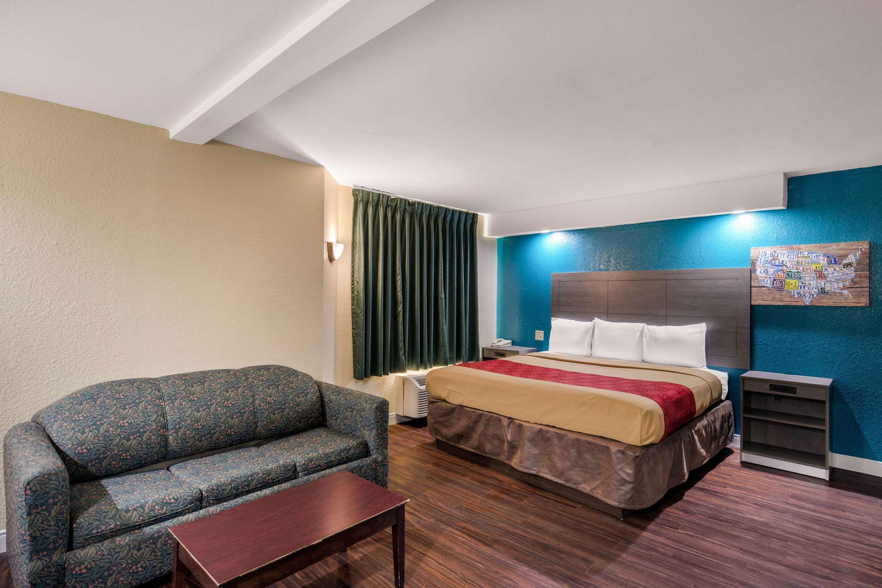 Quality Inn & Suites Richardson-Dallas Buitenkant foto
