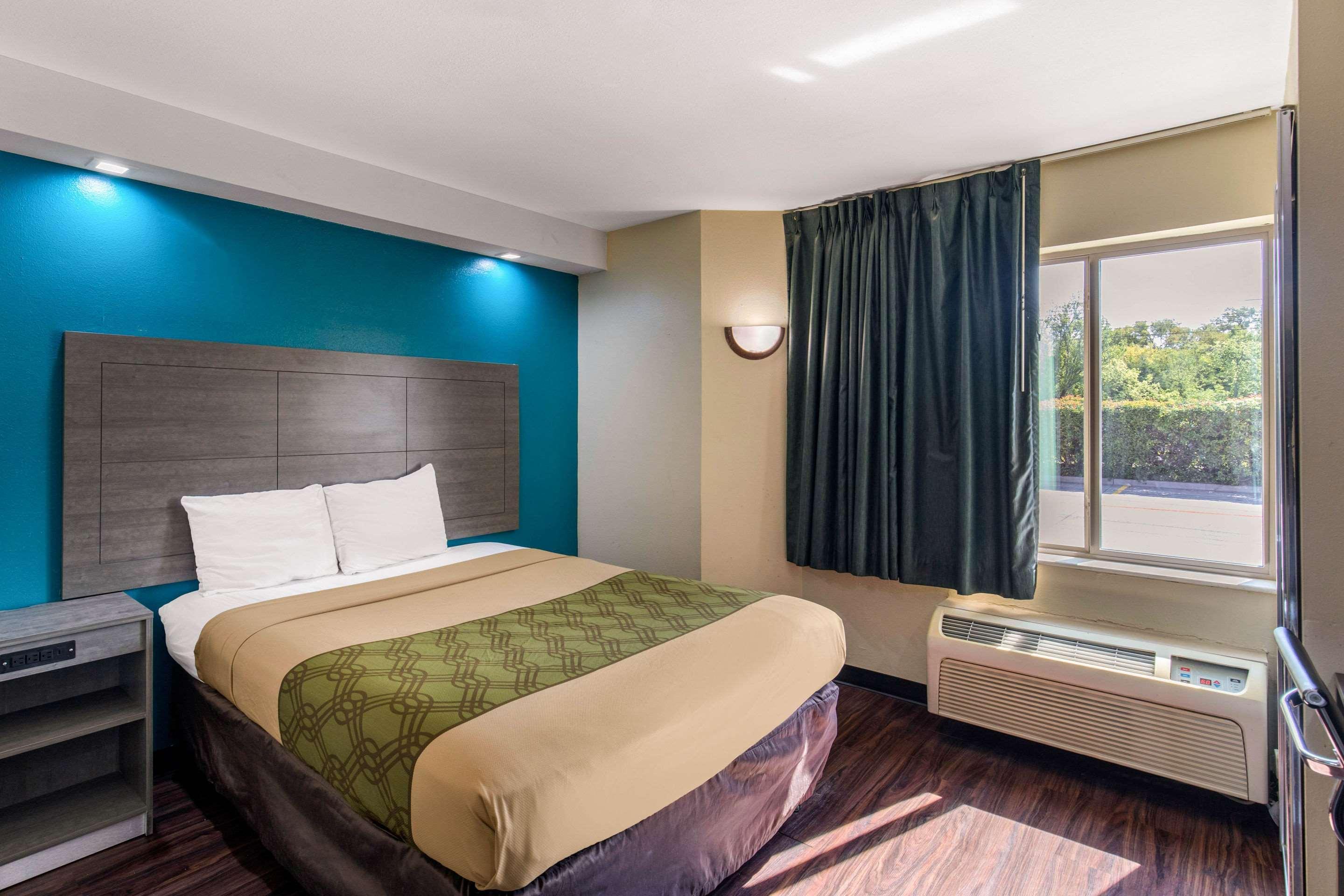 Quality Inn & Suites Richardson-Dallas Buitenkant foto